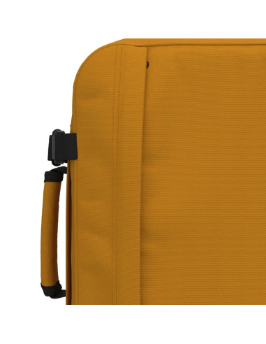 Mochila Classic Backpack 28L Orange Chill de Cabin Zero