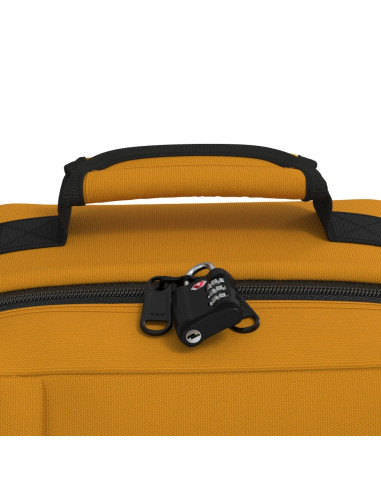 Mochila Classic Backpack 28L Orange Chill de Cabin Zero