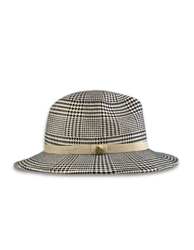 Sombrero Healey en blanco y negro