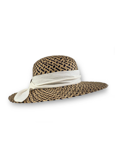 Pamela Arnadi Natural Lazo Blanco